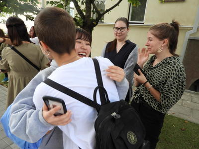 7日ヴィタウタスマグヌス大学の学生とお別れ。名残惜しい。.JPG