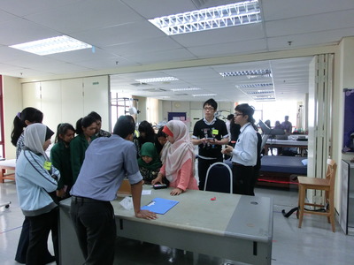 UKM Workshop2日目(2).JPG